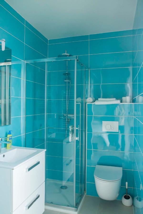 بوردو Une Chambre A L'Economat المظهر الخارجي الصورة